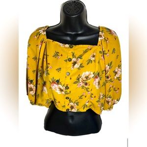 154. Long sleeve floral crop top